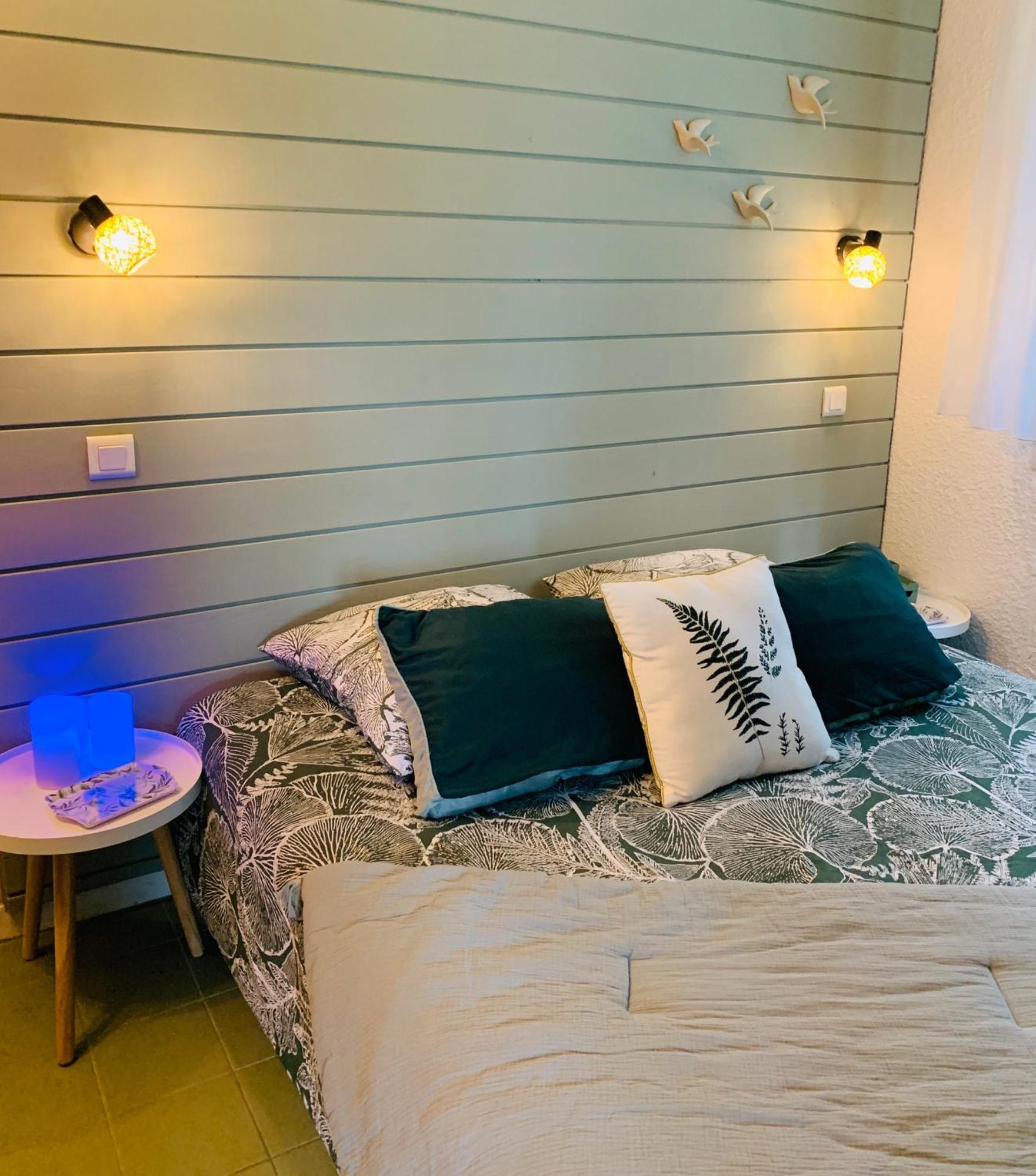 La Suite Unique - Le Jardin Sur Les Pyrenees- Vue Panoramique Montagne -Jardin Cloture Prive De 100M2-Parking-Linge De Lit Et Serviettes Compris- Bielle Kültér fotó